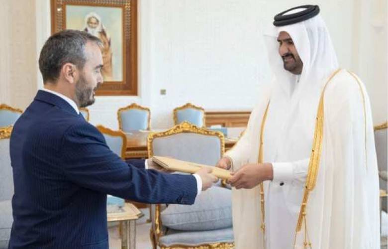 Doha Büyükelçimiz Katar Emirine Güven Mektubu Sundu