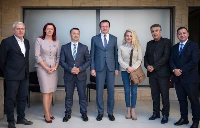 Kurti, Topluluklar Partileri Milletvekili Adaylarıyla Görüştü