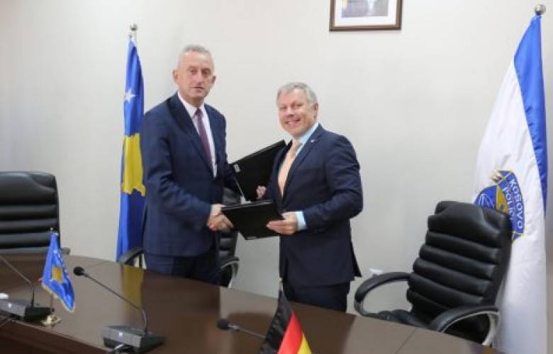 Almanya Polis Akademisi'nden Bir Heyet Kosova Ziyaretinde Bulunuyor
