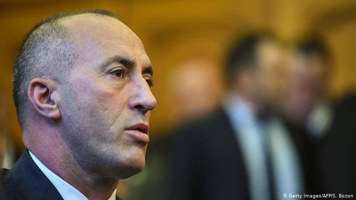 İstifadan Sonra Haradinaj İşinin Başına Döndü