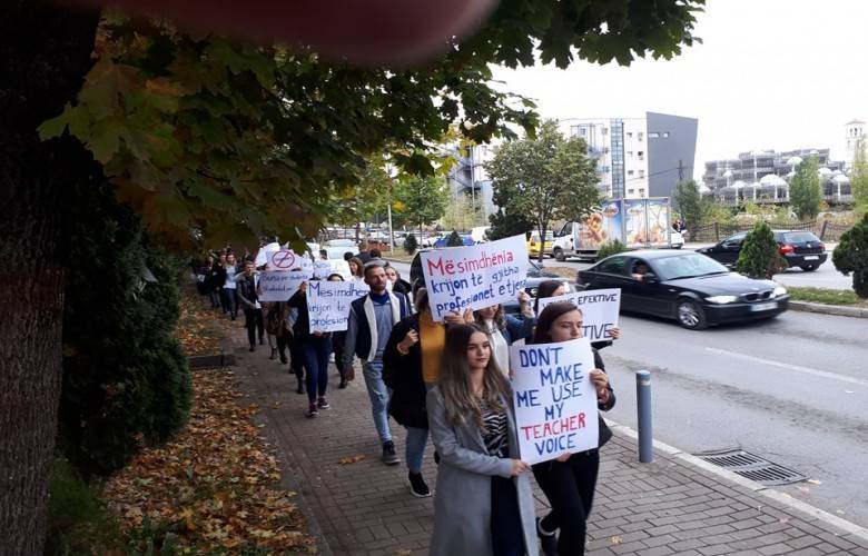 Eğitim Fakültesi Öğrencilerinden Protesto