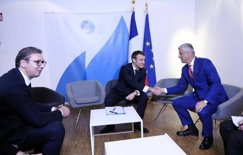 Macron, Thaçi-Vuçiç Görüşmesine Arabuluculuk Yaptı