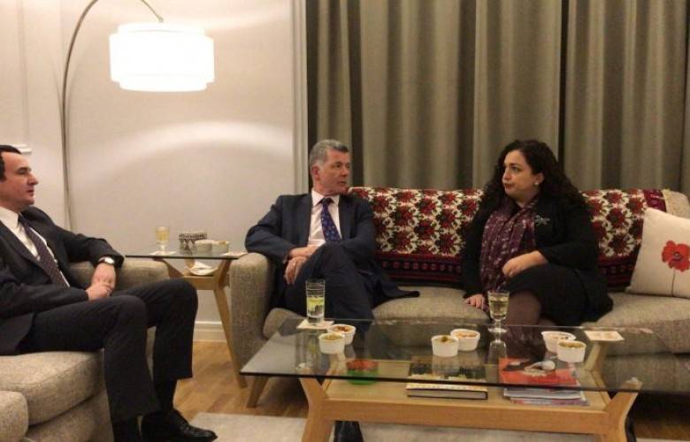 İngiltere Büyükelçisi Kurti ve Osmani’yle Görüştü