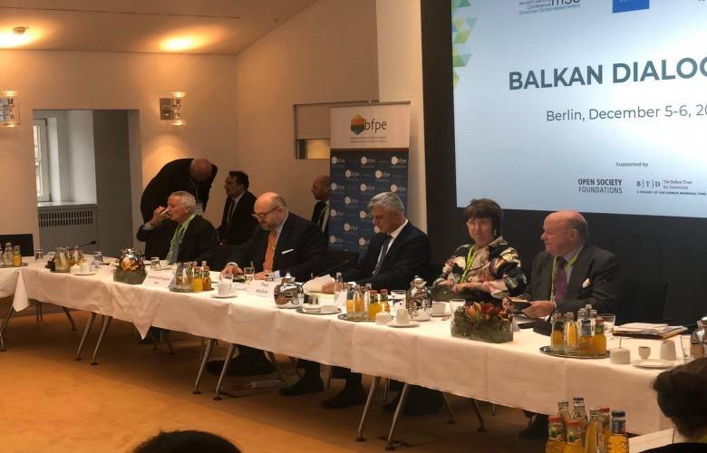 AB Vize Serbestisini Karara Bağlasın