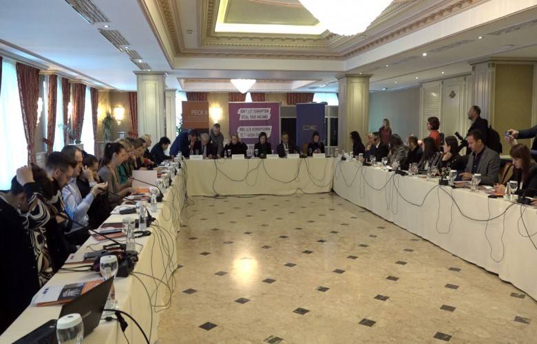 AB: Kosova’da Yolsuzluk Çok Yaygın