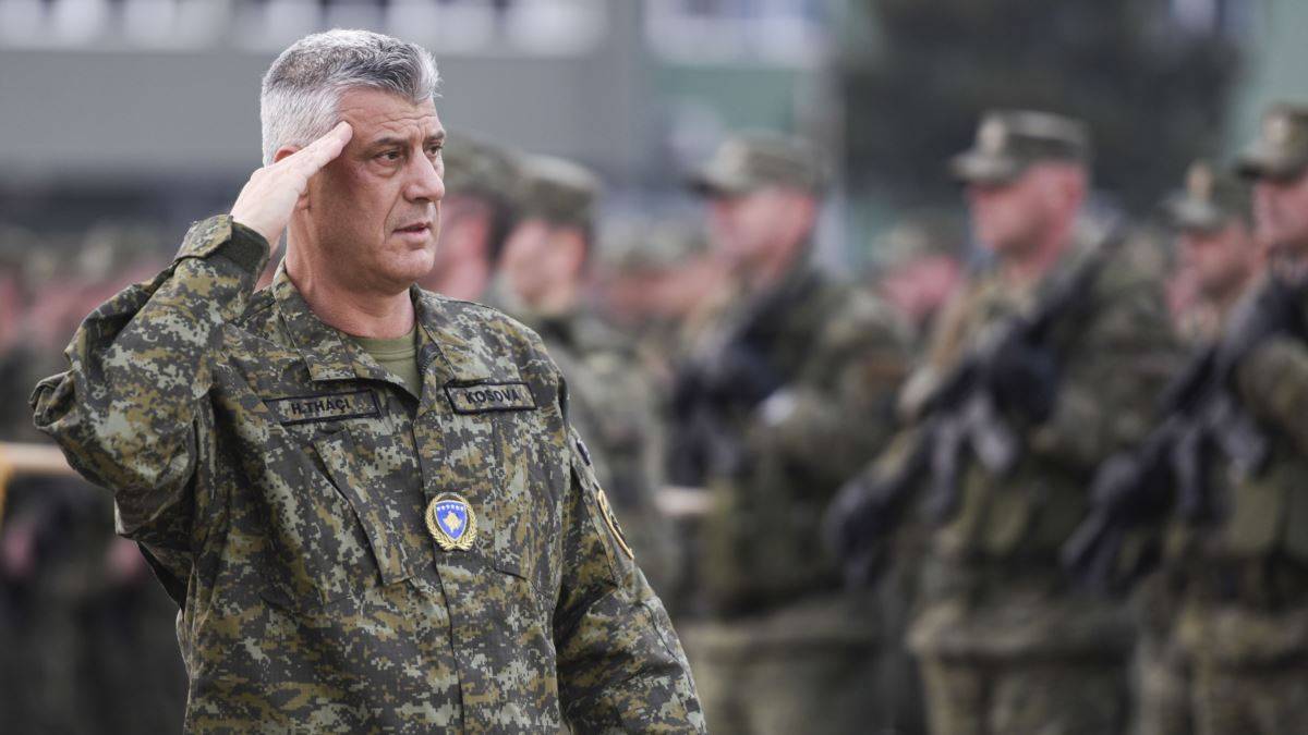Kosova Ordusuna 42 Amerikan Askeri Aracı Katıldı