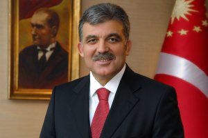 Abdullah Gül'den Kosova'ya Kutlama Mesajı