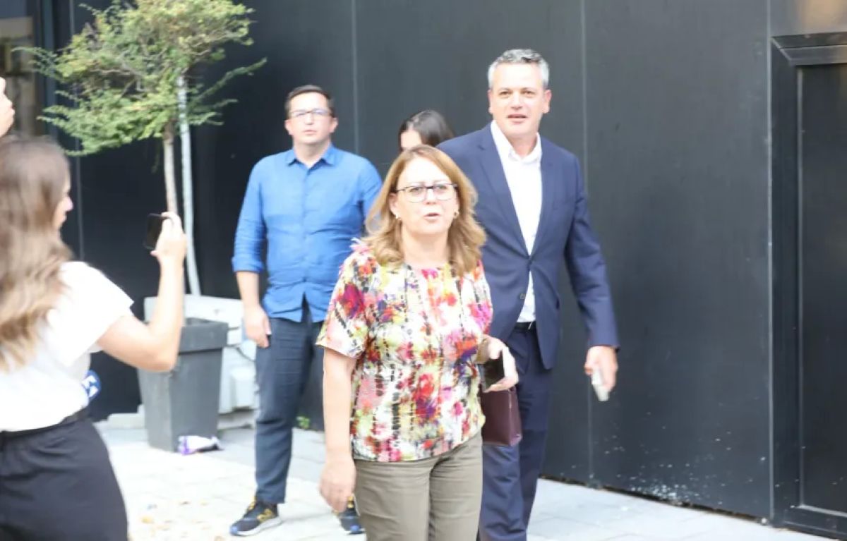 Abdixhiku ve LVV’den LDK’nın “İsyancı Altılısına” Tepki