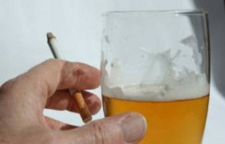 Alkol ve Sigara En Çok Kosova’da Tüketiliyor