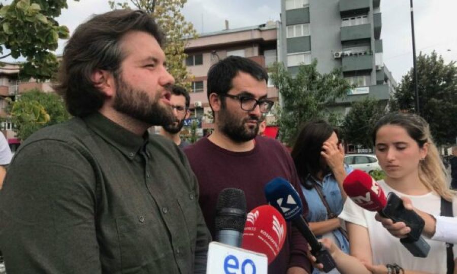 Gjinovci, Sergideki Hatalar İçin Sorumluluğu Kurban Yakınlarına Yükledi