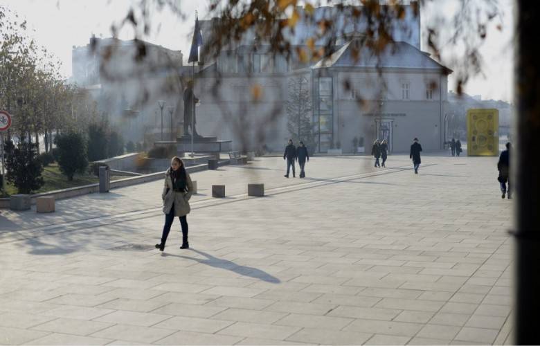 Hafta İçi Hava Parçalı Bulutlu