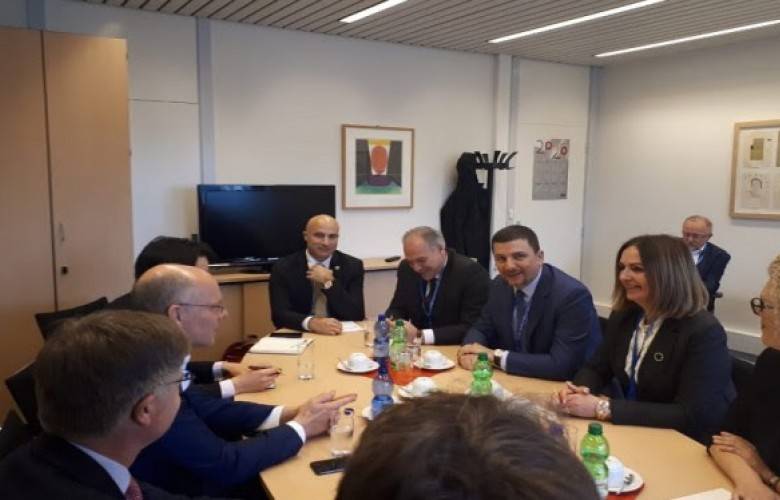 Meclis Başkan Yardımcıları AK PM’inin İlk Oturumuna Katılıyorlar