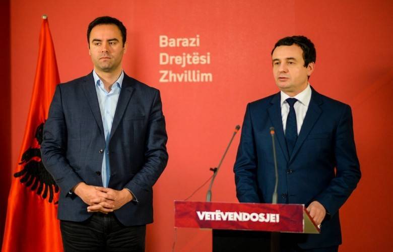 Konjufca İstifa Etmeyecek,  Yürütmeye Geçecek
