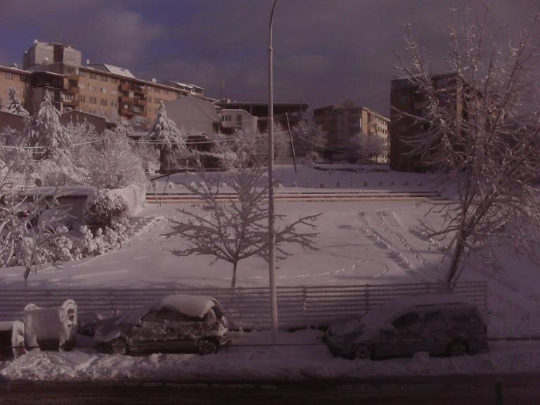 Kosova'da Kar Manzaraları