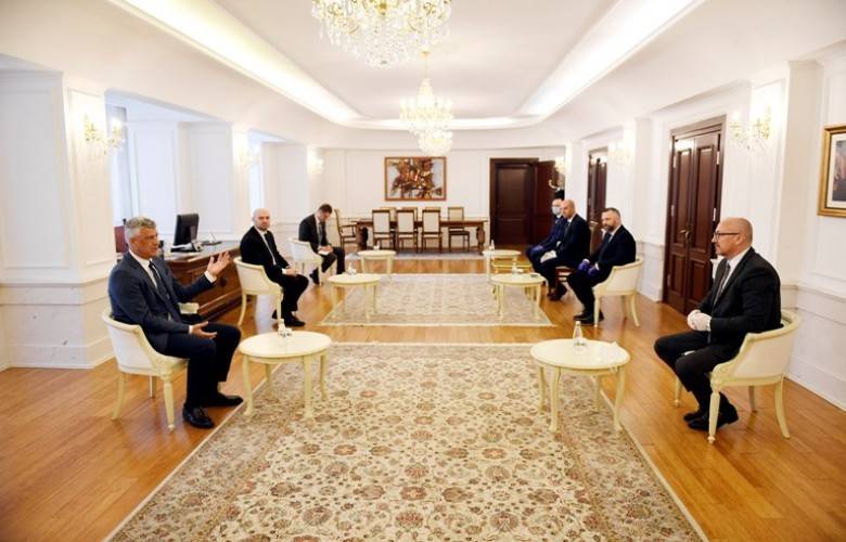 Thaçi,  Sırp Listesi Temsilcileriyle Görüştü