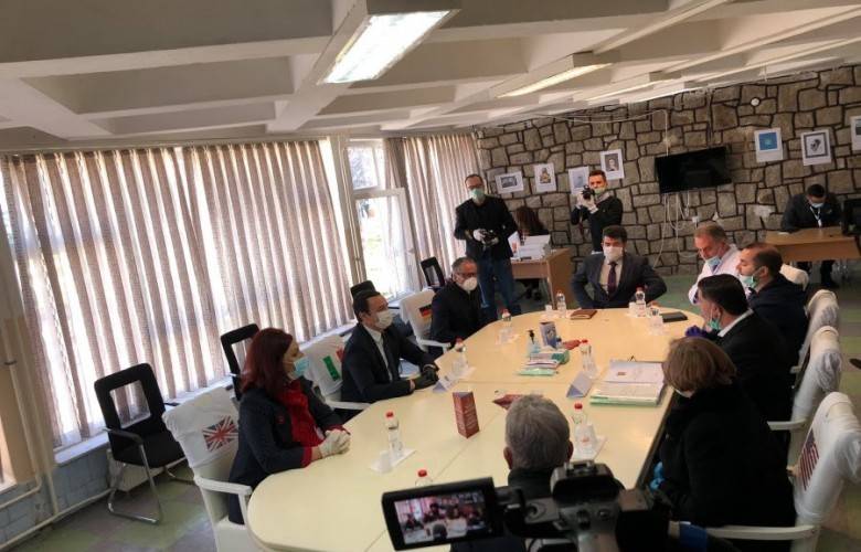 Kurti Gilan’da Haziri Tarafından Karşılandı