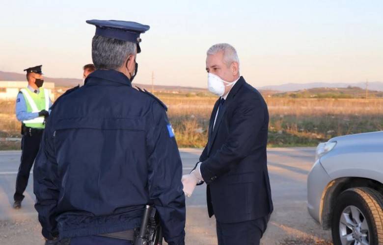 Sveçla,  Sahada Polis Birimlerini Ziyaret Etti