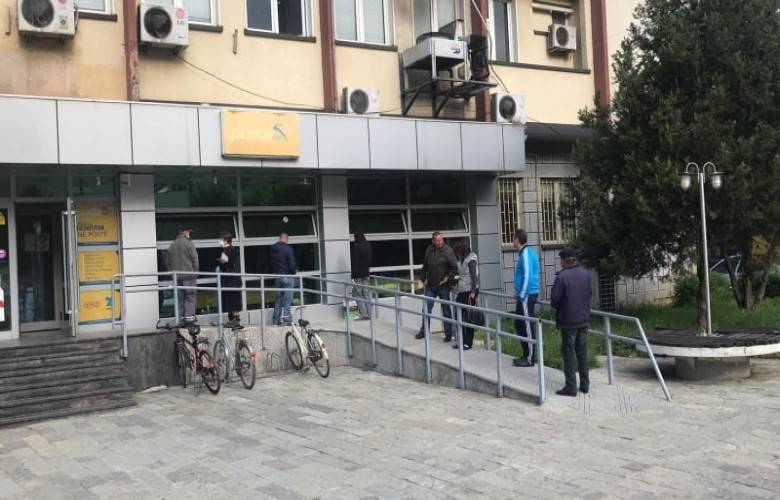 Sosyal Yardımlar Veriliyor