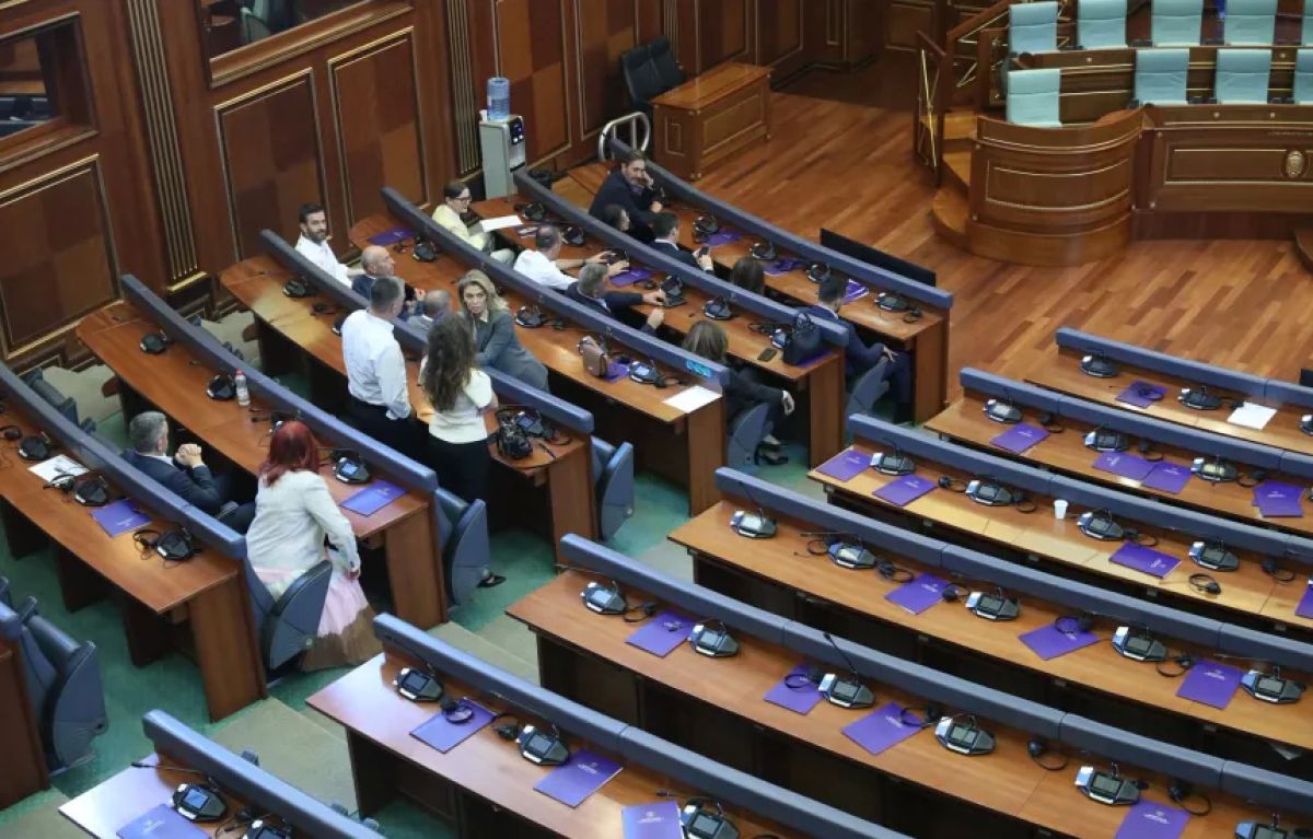PDK ve İttifgak Milletvekilleri Meclis'te Toplandı