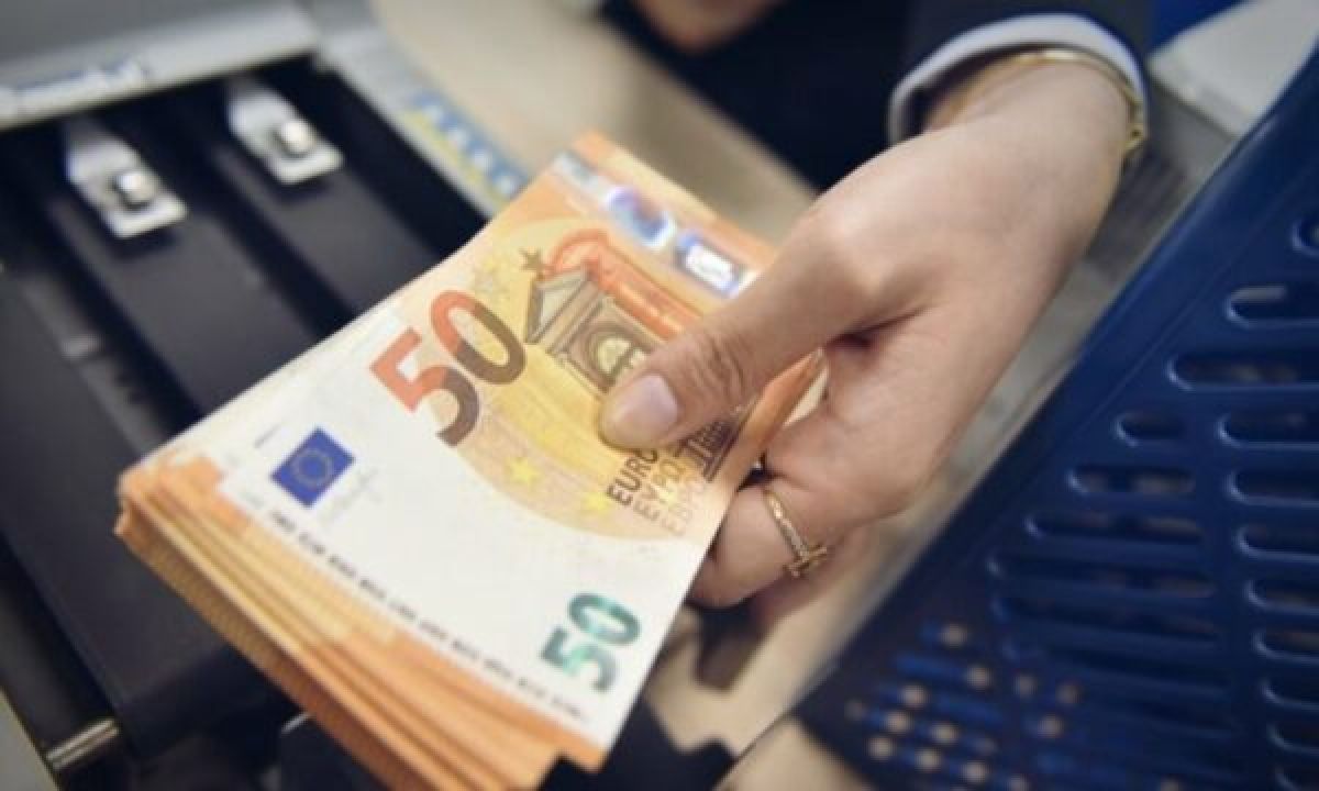 Vatandaşlar Bankalara Borç Batağında