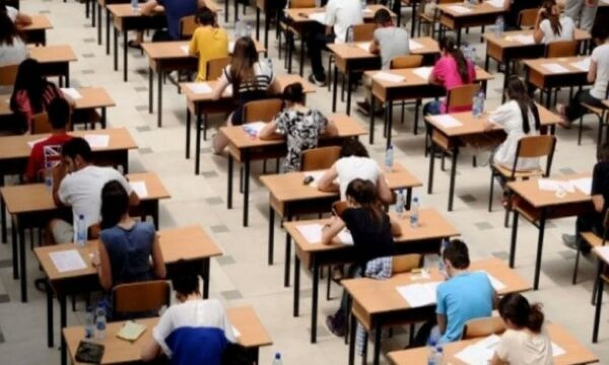 Lise Mezuniyet Sınavı İçin Şimdiye Kadar 8 Bin Öğrenci Kayıt Yaptırdı