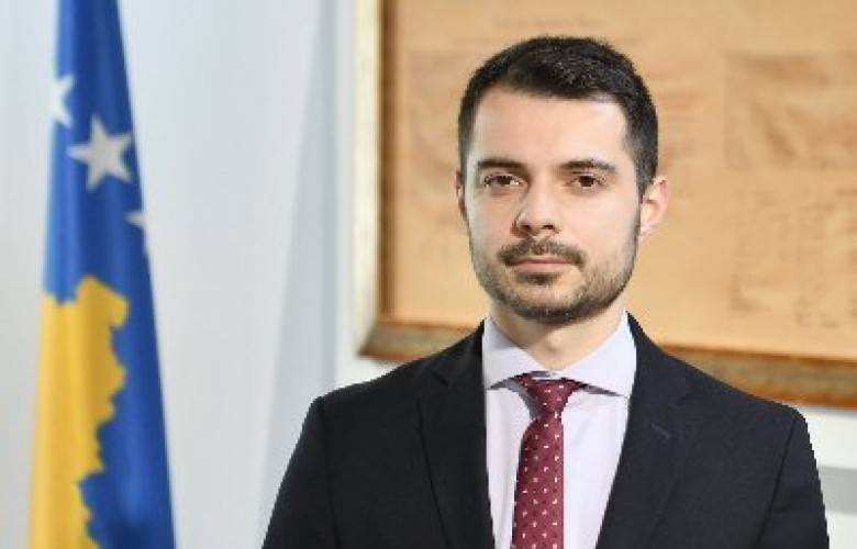 Pacolli de Her Vatandaş Gibi, Tedbirlere Riayet Etmelidir