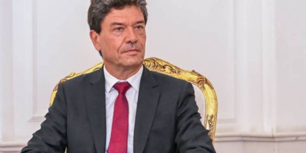 Fransa Büyükelçisi Huchet’ten Shiroka-Pula’ya Tebrik