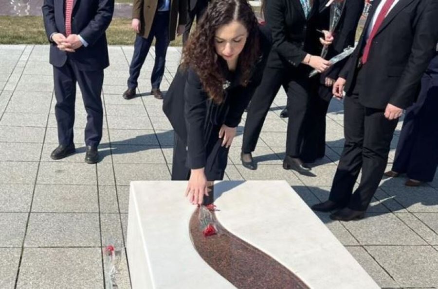 Osmani, Prekaz’da UÇK Destanı’nın 28. Yıl Dönümünde Anmalara Katıldı