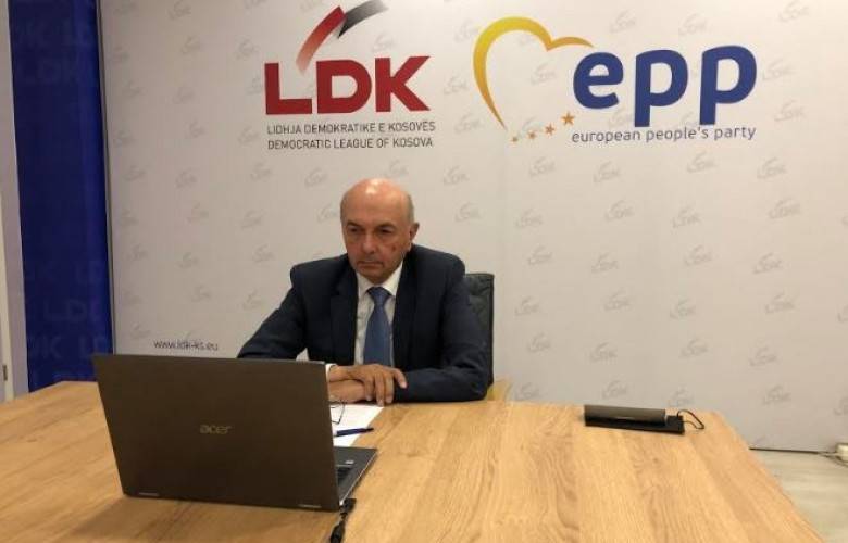 Mustafa da AB Ülkelerinden Kosova için Vize Serbestisini Talep Etti