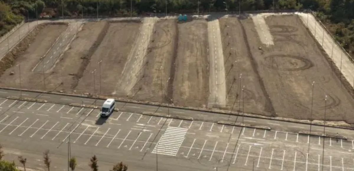 Priştine Araba Pazarı Yeni Adresine Taşınıyor