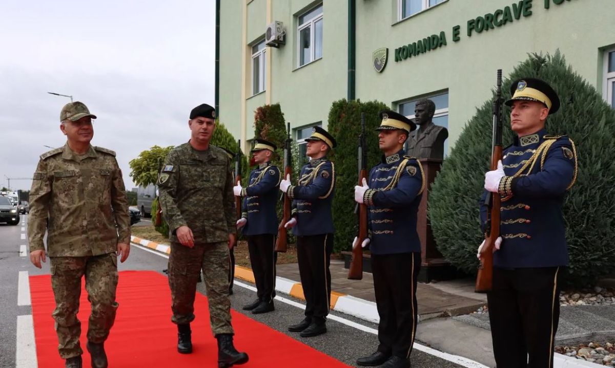 Kosova ve Türkiye Silahlı Kuvvetleri Arasında İşbirliği Geliştirilecek