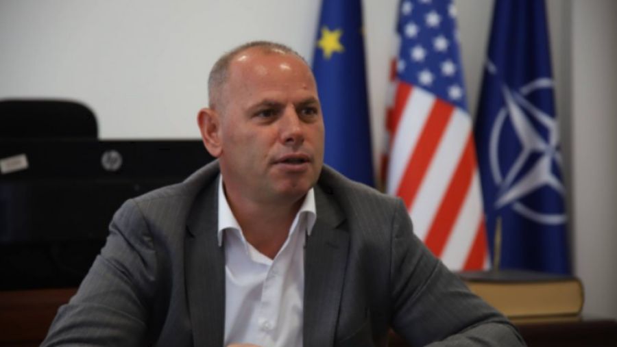 Drenas Belediye Başkanı Ramiz Lladrovci, PDK'ya Karşı Çıktı: Yeni Siyasi Hareket Kurdu