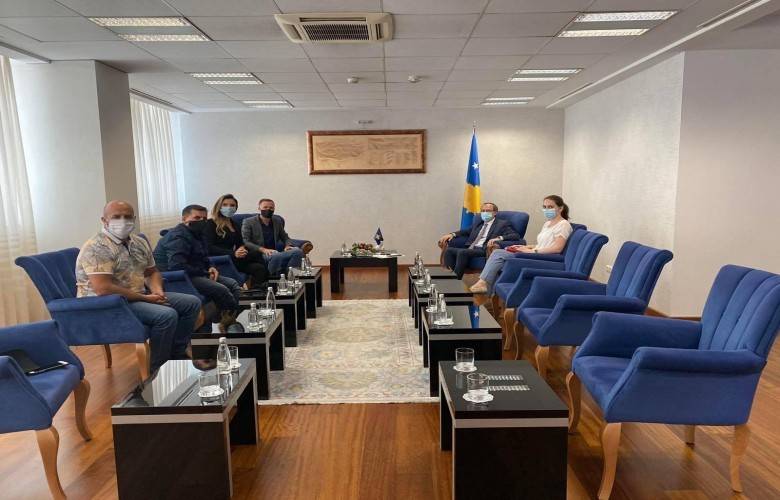 Hoti, RTK Sendika Heyetini Kabul Etti