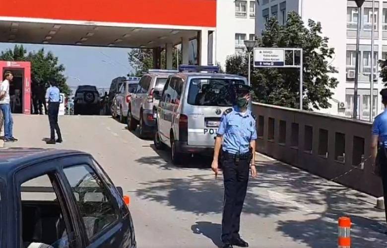 Acil Klinik Polis Güvenliği Altında