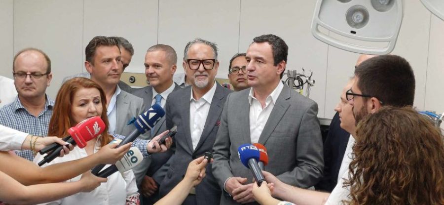Kurti, QKUK’da Şartları Düzeltme Sözünü Verdi