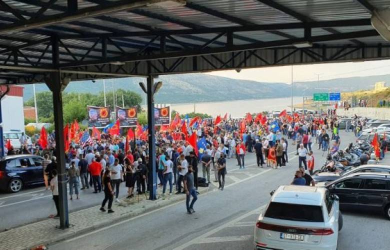 Cumhurbaşkanı Thaçi, Bu Akşam Ülkeye Döndü