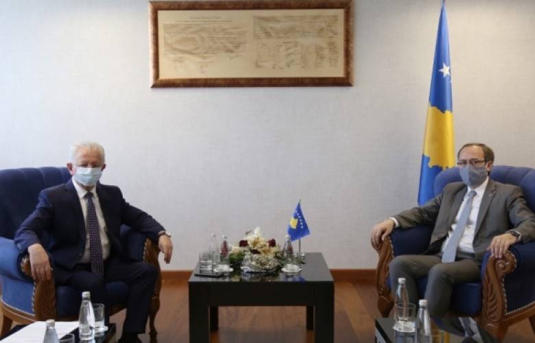 Hoti,  Hyseni’den Brüksel Temaslarından Bilgi Edindi