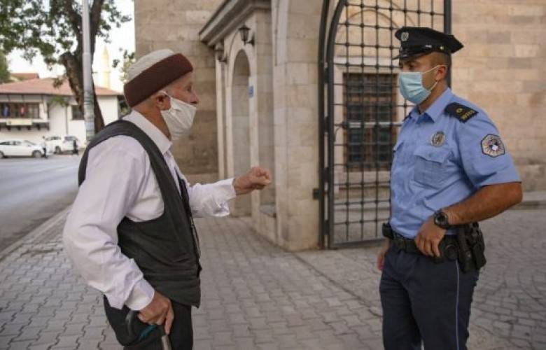 Camiler Polis Kontrolündeydi