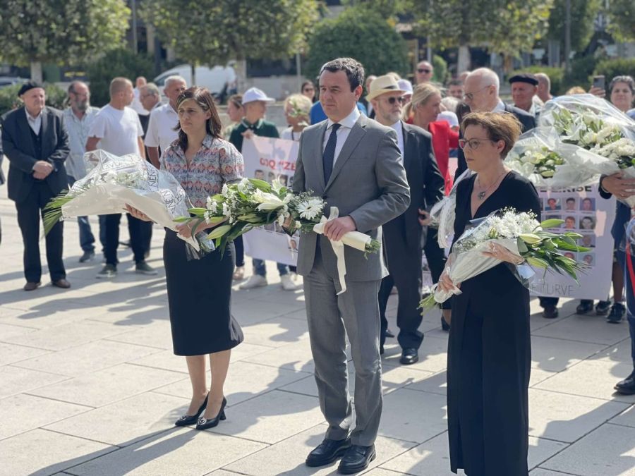 Kayıp Kişiler Anısına Saygı Duruşu