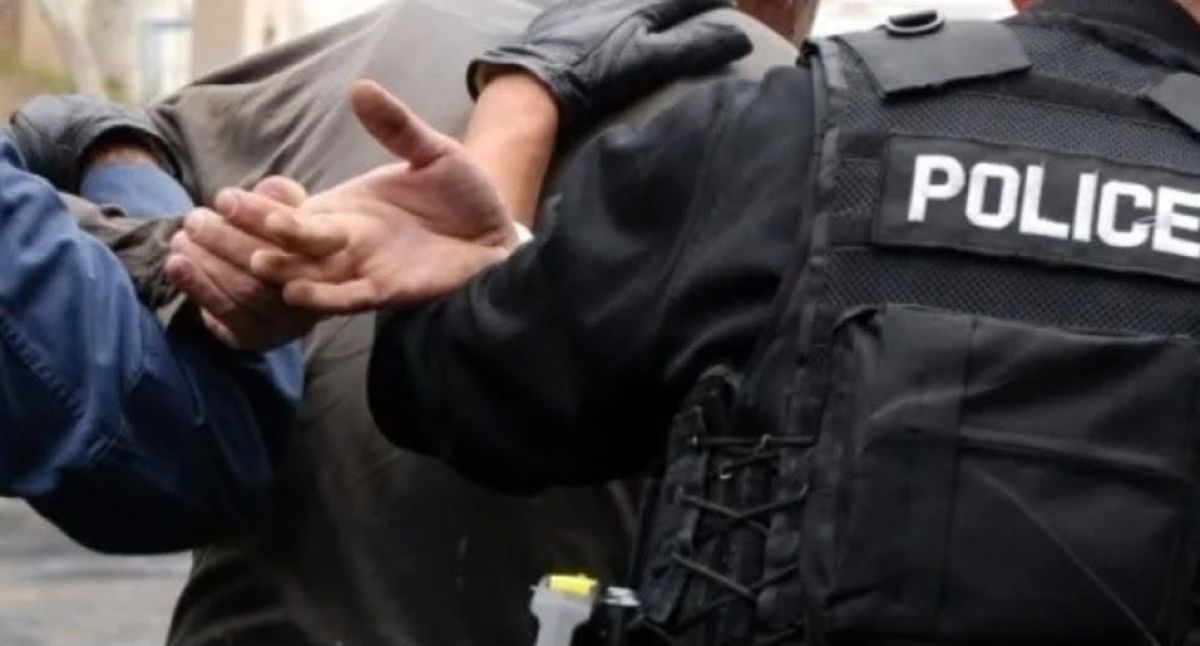 Kosova’da 4 Kg Uyuşturucu Ele Geçirildi: İki Arnavutluk Vatandaşı Gözaltında