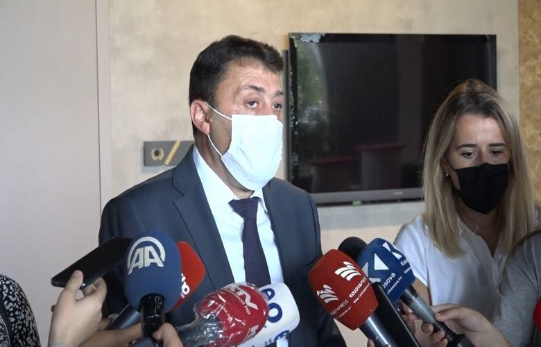 Eğitim Bakanı Öğrencilere Başarılar Diledi