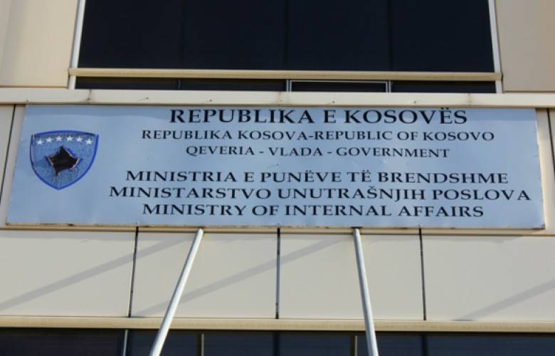 Malzeme  Yokluğundan Kimlik Kartlar Verilemiyor