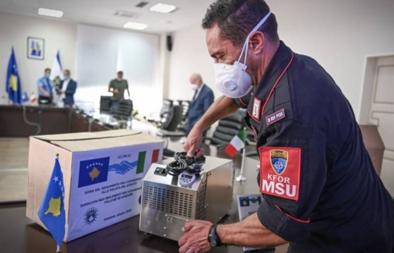 KFOR’dan Kosova Polisi’ne Pandemi için Ekipman Bağışı