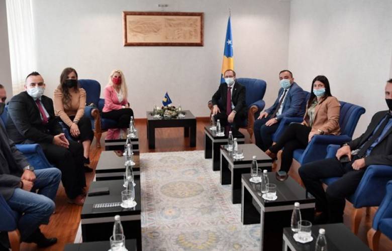 Hoti,  Milli Bayramları Nedeniyle Boşnakları Tebrik Etti
