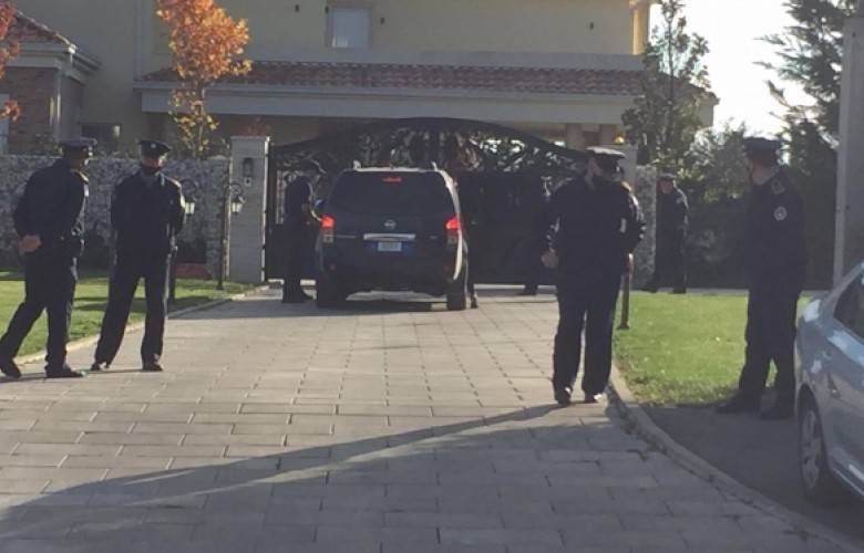 Veseli’nin Evinden Polis Ayrıldı, Thaçi’nin Ev Baskını Sürüyor