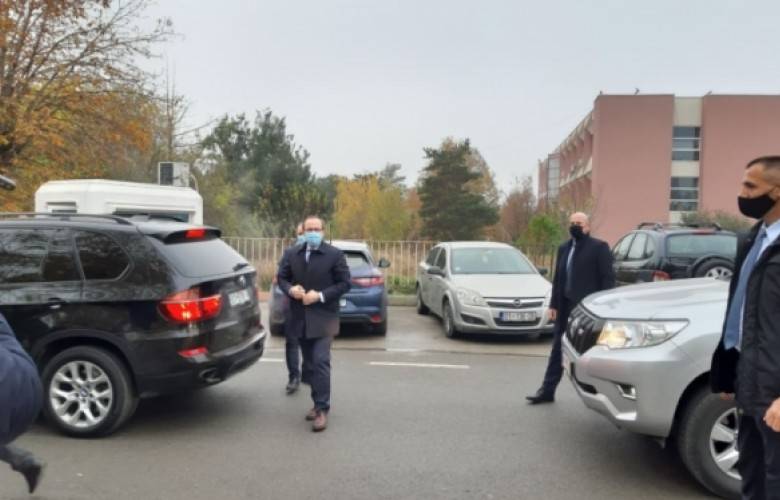 COVID-19’un Yarattığı Durum Nedeniyle Ülke Savaş Halinde