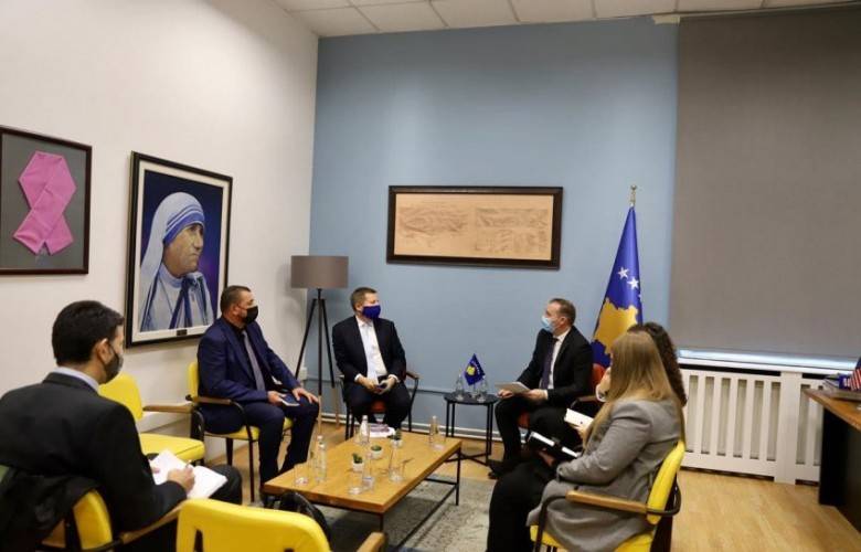 AB,  Virüsle Mücadelede Kosova’ya Yardım Sunmaya Kararlı