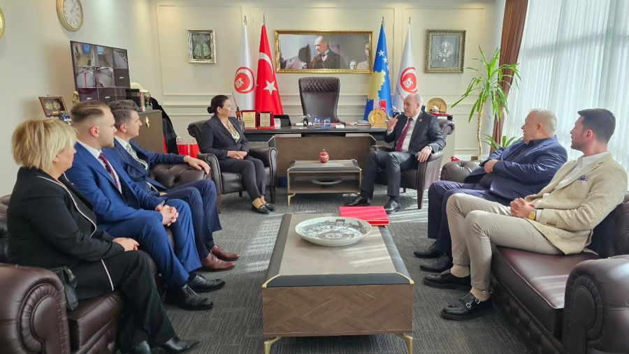  Rumeli Derneği ve Foça Belediye Başkanından  KDTP Başkanına Ziyaret