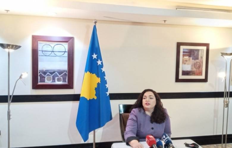 Kosova Hükümeti, Azınlık Hükümeti