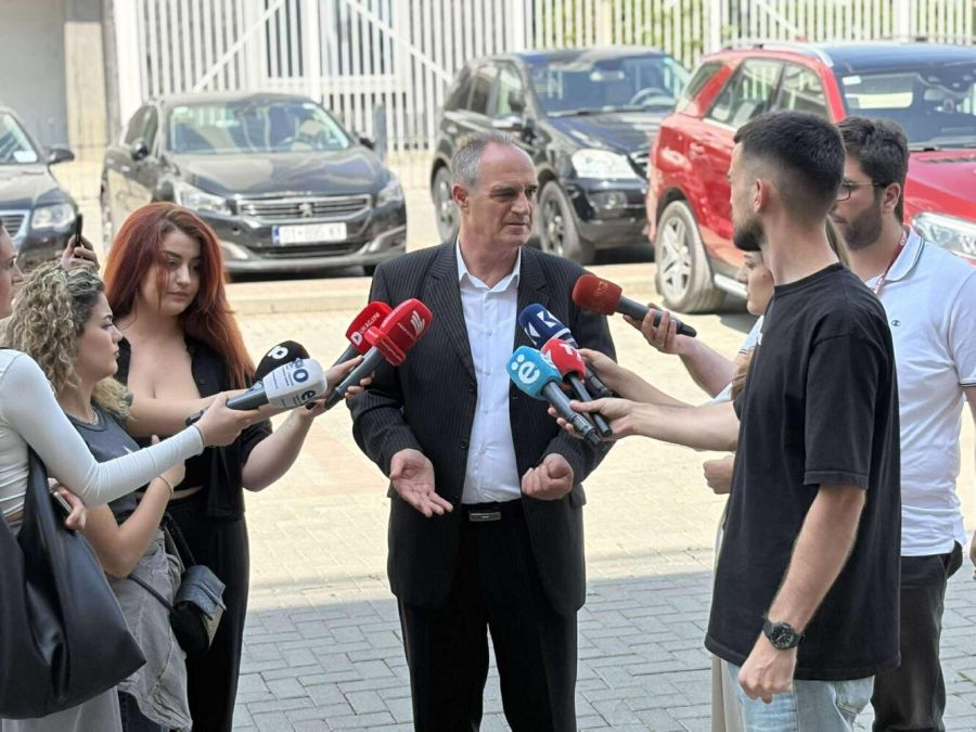 Kurti Seçimleri Kazanmadı, Sadece Birinci Parti Oldu